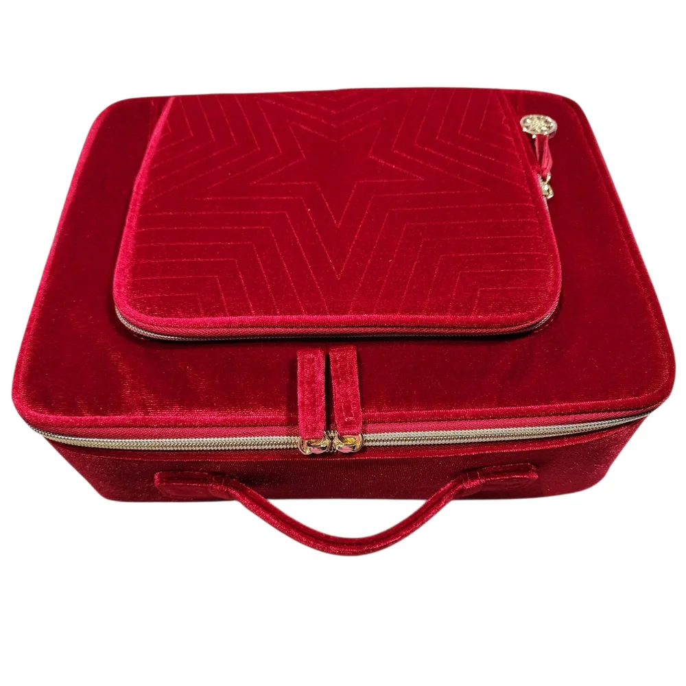 Estée Lauder Red Velvet Women's Case